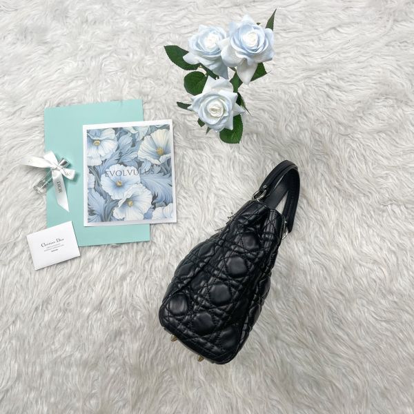 【12期0利率】DIOR VTG LADY【95成新】【現金價35000】 