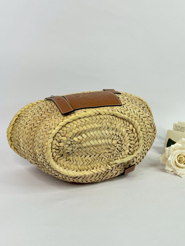 【99成新】LOEWE  棕櫚葉和小牛皮小籃子包 