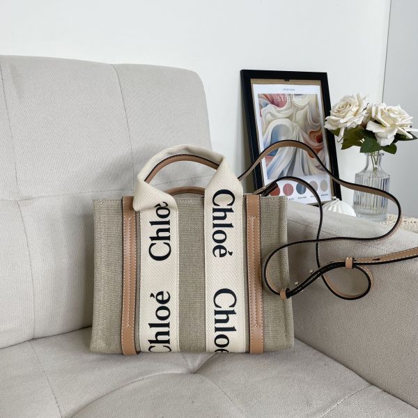 【12期0利率】【全新閒置】Chloé 刺繡背帶款小號Woody Tote Bag 奶茶色 