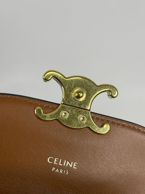 【9成新】CELINE凱旋門三摺短夾 