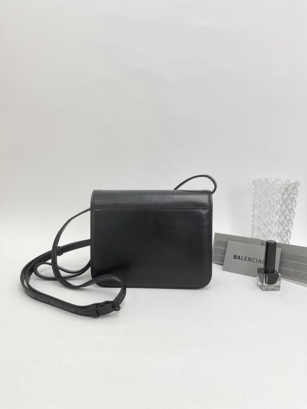 【9成新】BALENCIAGA 金屬B Logo風琴小方包 