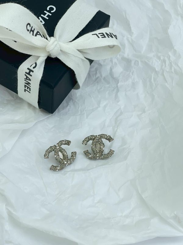 【95成新】CHANEL 滿鑽耳環 