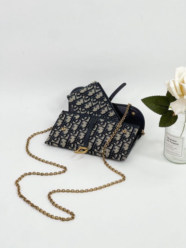 【9成新】DIOR Saddle 長型鏈帶銀包 