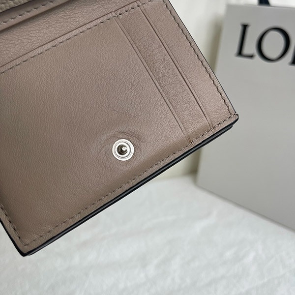 【12期0利率】LOEWE Anagram三折短夾【9成新】 