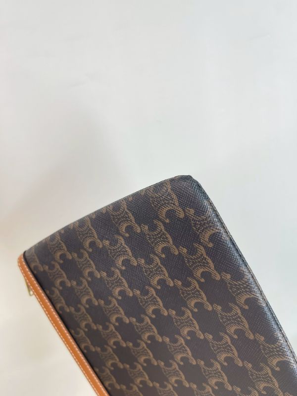 【分期0利率】CELINE TRIOMPHE 印花標誌小號收納袋【未使用閒置品】 