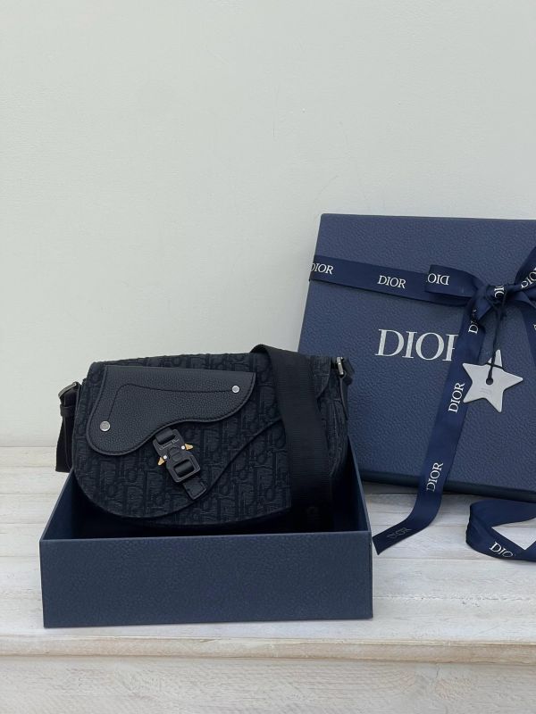 【95成新】DIOR Saddle 郵差包 