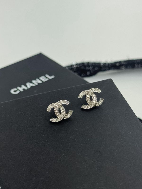 【95成新】CHANEL 雙C水鑽LOGO 耳針 
