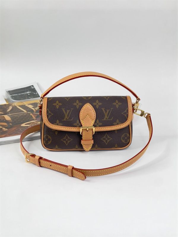 【9成新】LV NANO DIANE 