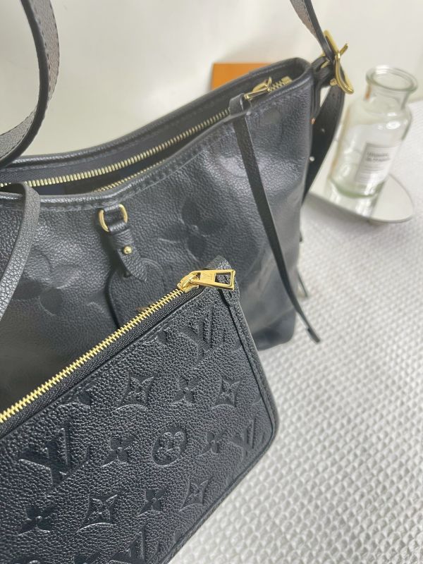 【分期0利率】LV CarryAll PM 【95成新】 