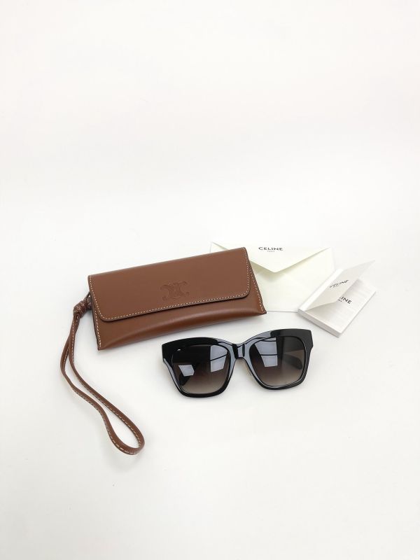 【99成新】CELINE 09凱旋門墨鏡 