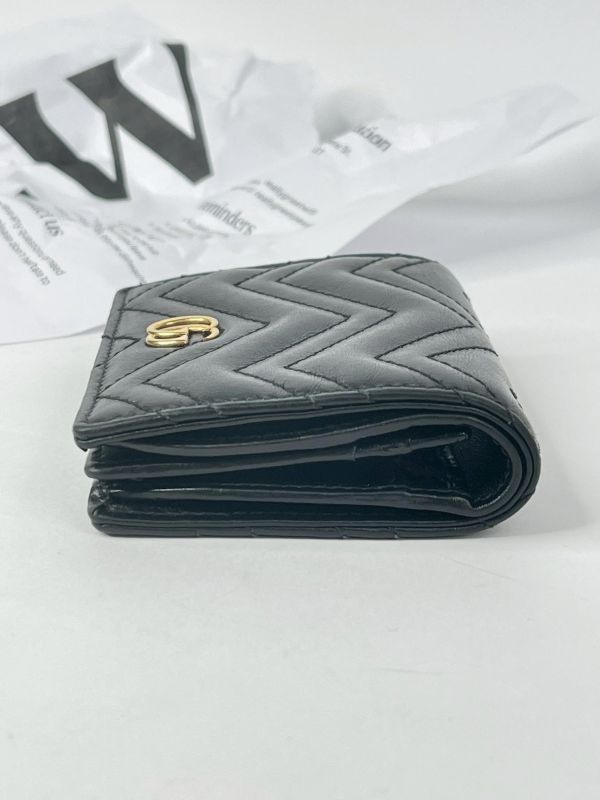 【9成新】GUCCI Marmont 愛心兩摺拉鍊零錢袋短夾 