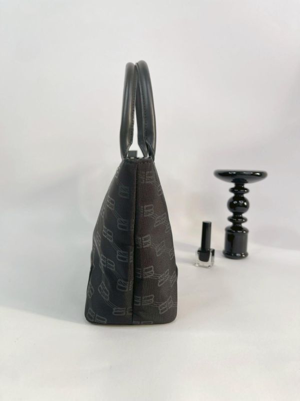 【95成新】BALENCIAGA BB印花手提包 