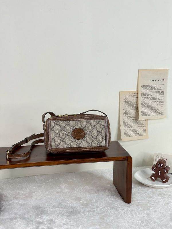 【99成新】GUCCI INTERLOCKING 迷你兩用相機包 