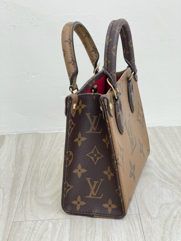 【95成新】LV ON THE GO BB 