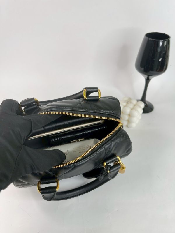 【分期0利率】DIOR  Groove 20 包款【未使用閒置品】 