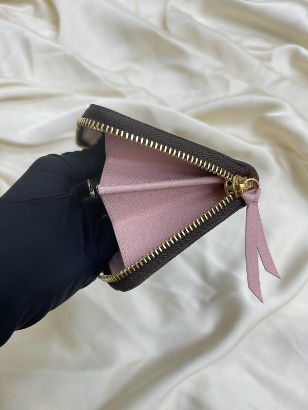 【95成新】 LV Clémence  長夾 粉 