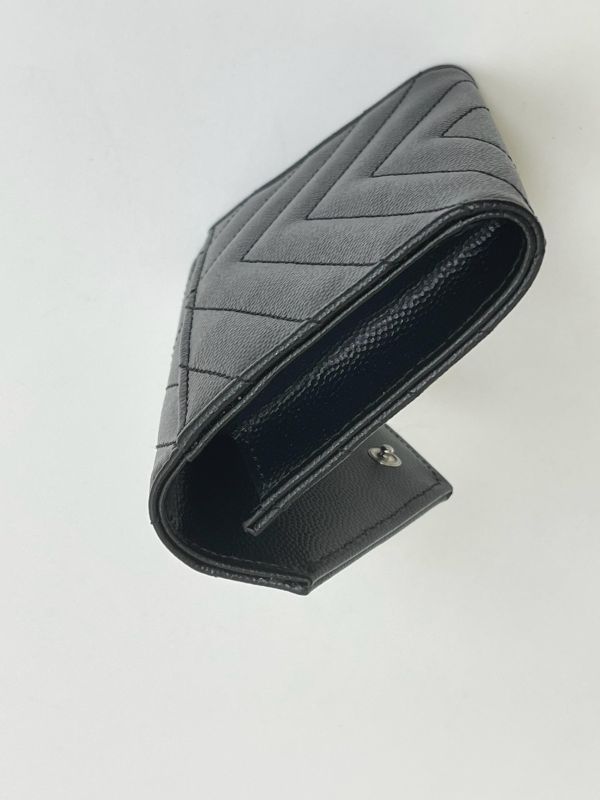 【99成新】YSL 粒面壓紋小型信封錢包 