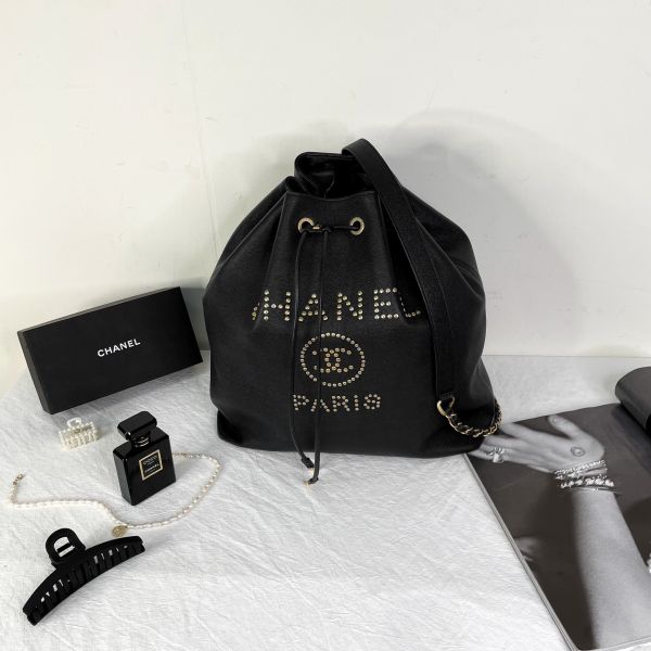 【12期0利率】Chanel 鉚釘牛皮Deauville後背包【9成新】 