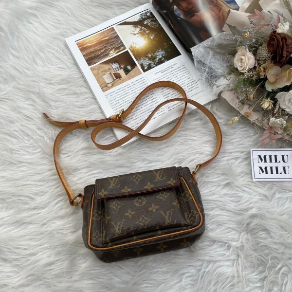 【12期0利率】LV老花豆腐包【85 成新】 