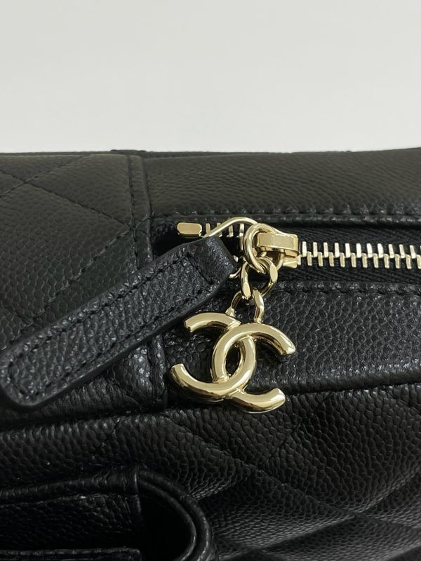 【未使用閒置品】CHANEL  小書包 