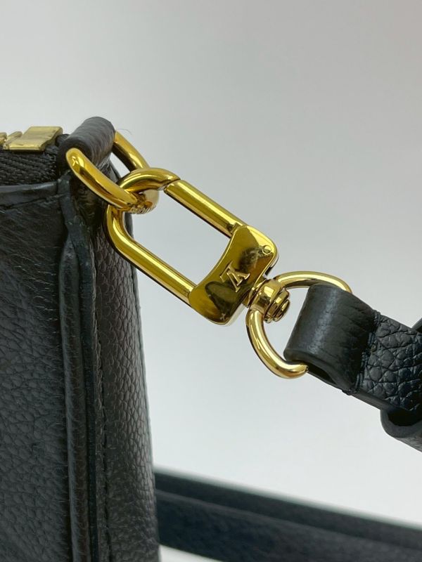 【95成新】LV Easy Pouch On Strap 