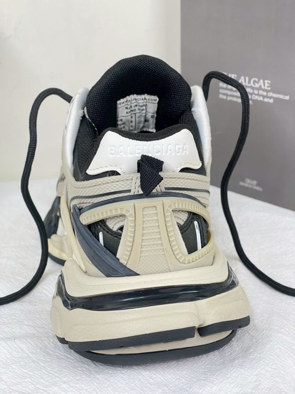 【分期0利率】BALENCIAGA TRACK2 老爹鞋 JP24 【99成新】 