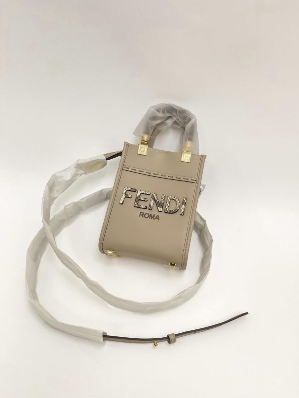 【99成新】FENDI 迷你 Sunshine 琴譜包 