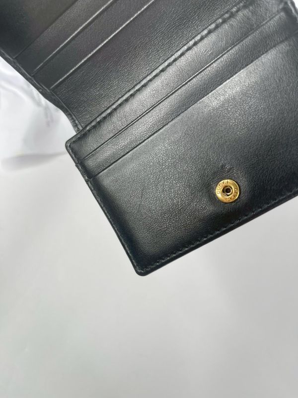 【9成新】GUCCI Marmont 愛心兩摺拉鍊零錢袋短夾 