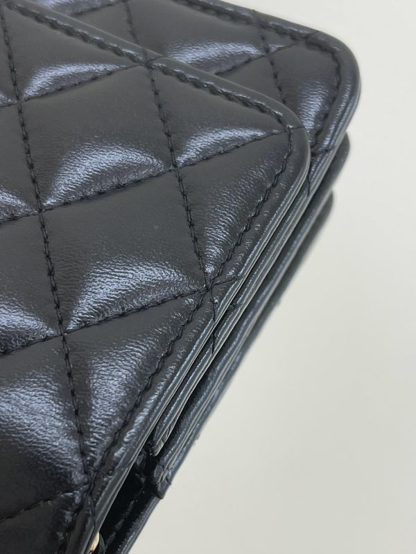 【95成新】CHANEL 24P 菱格紋黑白LOGO鍊 WOC 