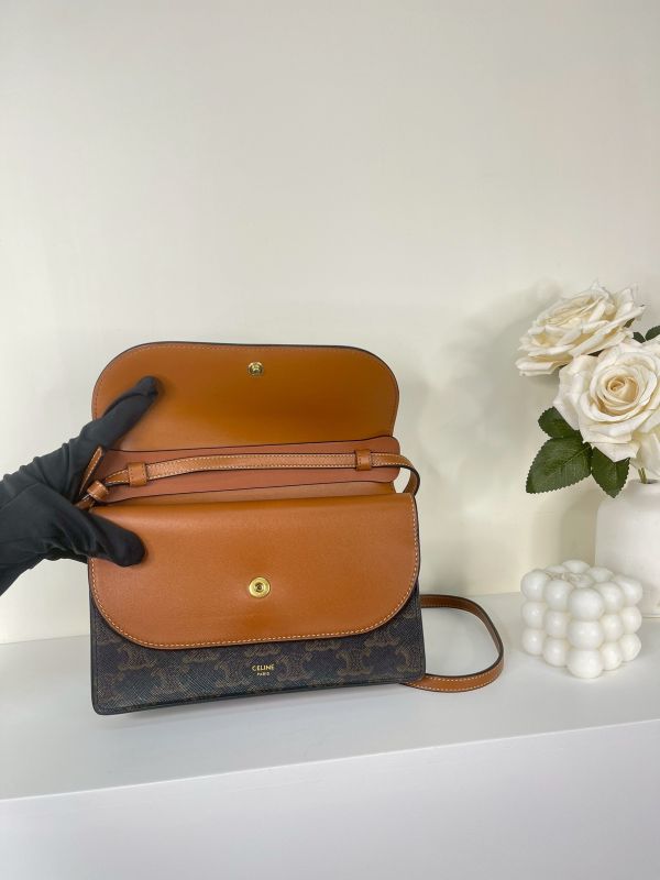 【分期0利率】CELINE TRIOMPHE凱旋門 STRAP WOC【95成新】 