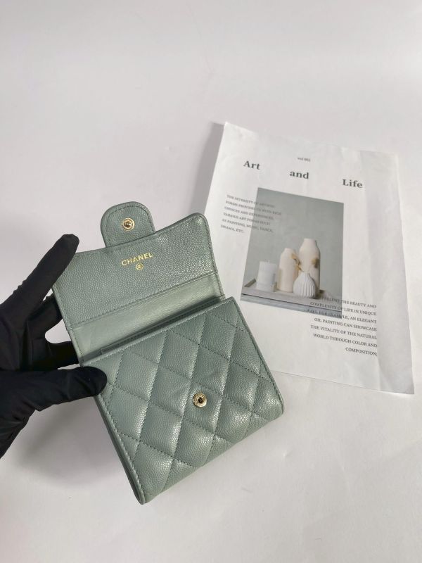 【9成新】CHANEL COCO 背面拉鍊三折短夾 