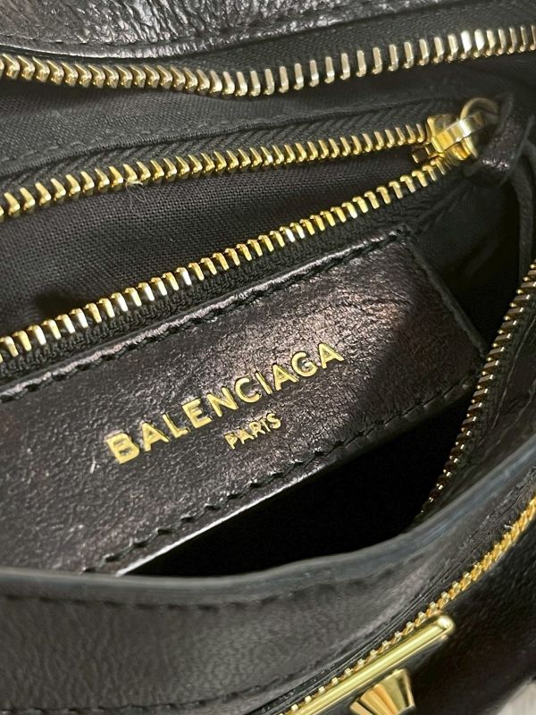 【分期0利率】Balenciaga迷你機車包【9成新】 