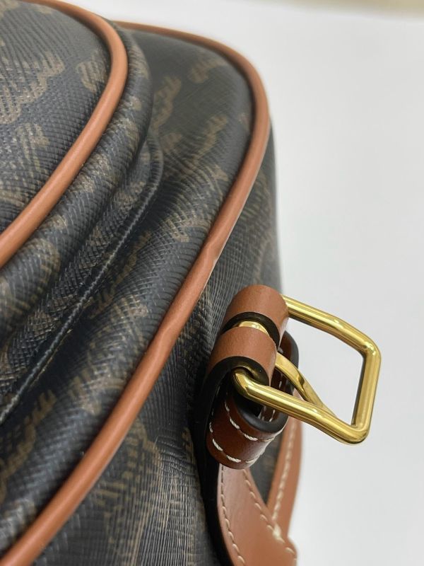 【95成新】CELINE Triomphe帆布中型Folco手袋 