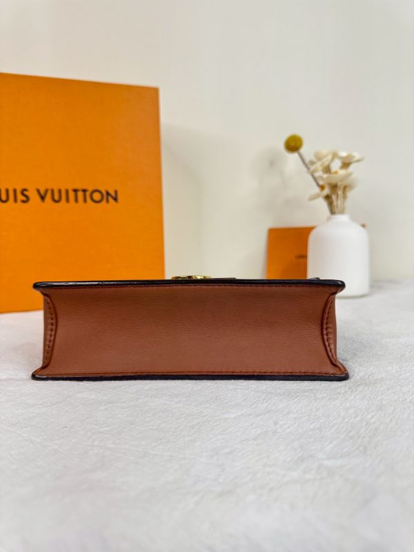 【分期0利率】LV Dauphine 鏈帶錢包【9成新】 