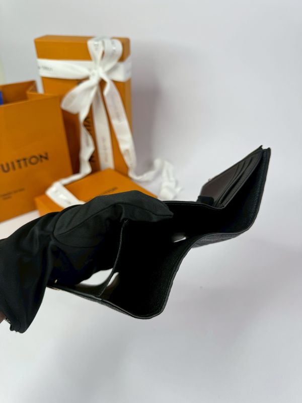 【分期0利率】LV Victorine 錢包 【95成新】 