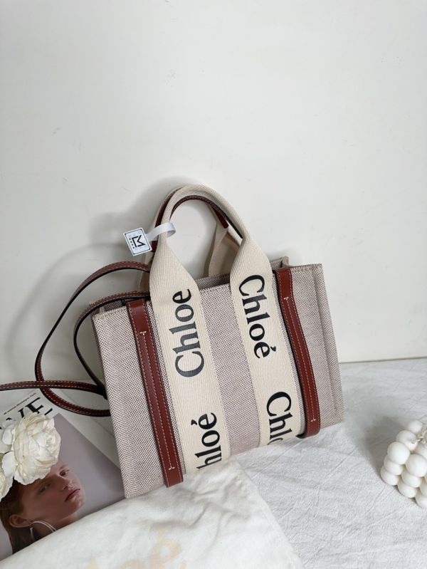 【12期0利率】Chloé 背帶款小號 Woody Tote Bag 焦糖色【85成新】 