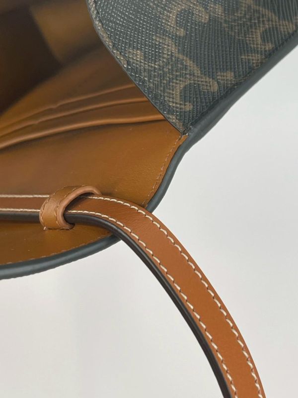 【99成新】CELINE DUO標誌印花及牛皮飾邊WOC 