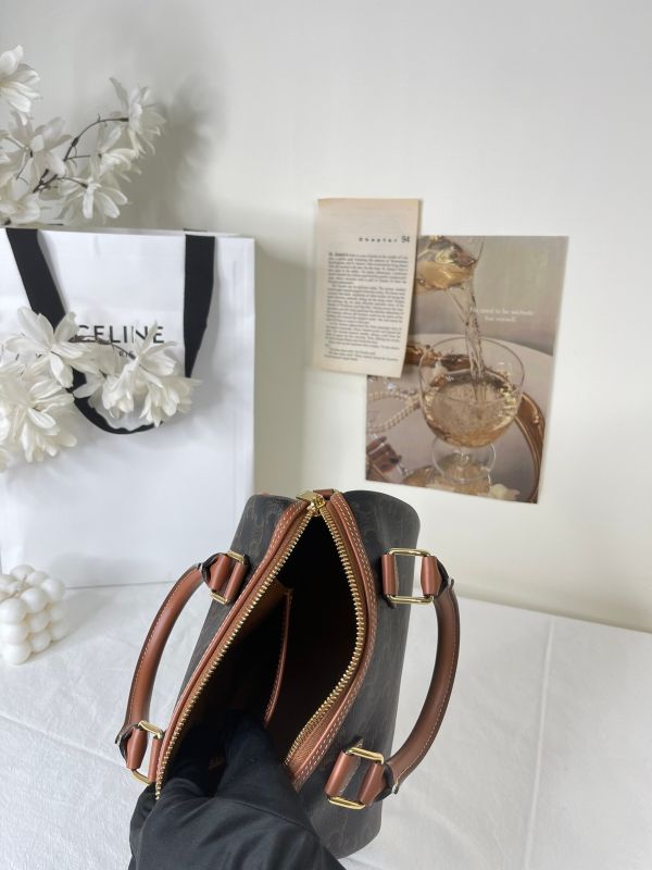 【分期0利率】CELINE 新款凱旋門老花SPEEDY小號【95成新】 
