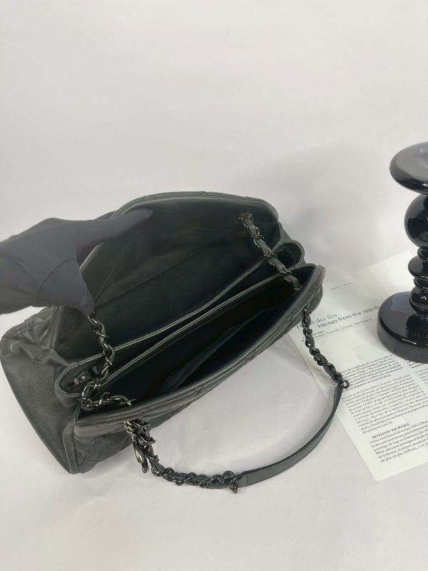 【分期0利率】CHANEL  閃亮皮革保齡球兩用包【9成新】 