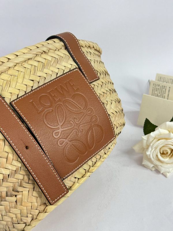 【99成新】LOEWE  棕櫚葉和小牛皮小籃子包 