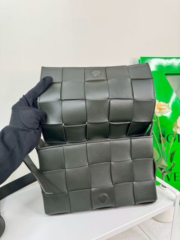 【分期0利率】BV Cassette 5*3格 雨林綠【9成新】 