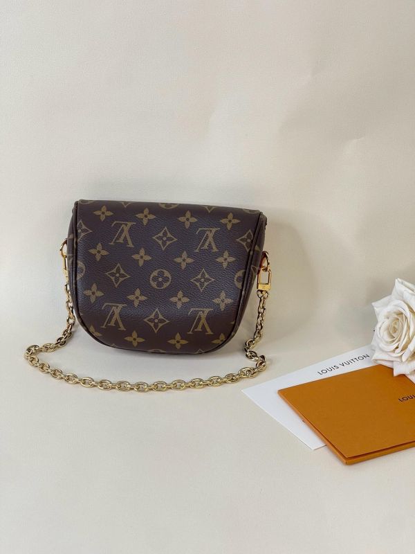 【未使用閒置品】LV Mini Bumbag 