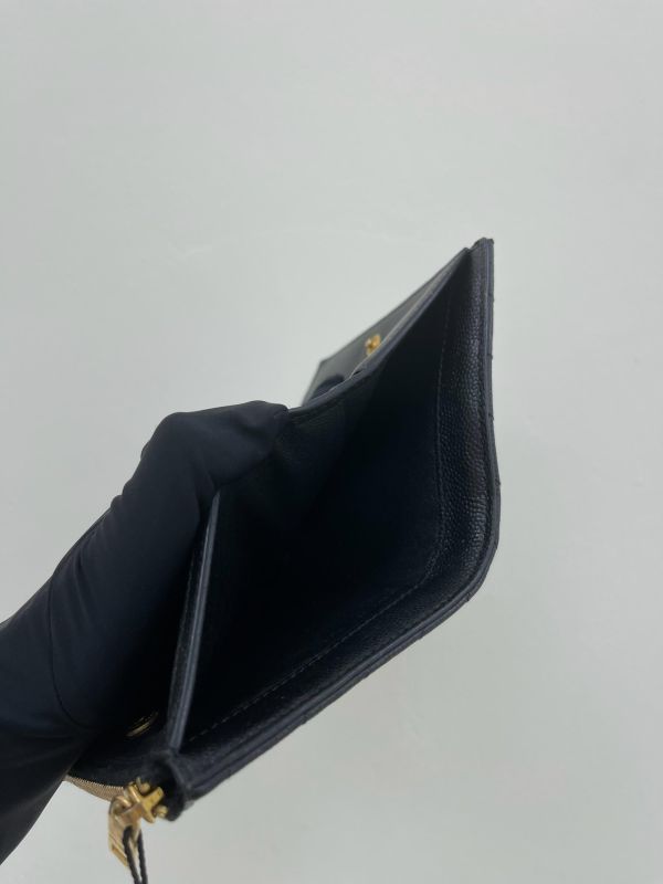 【9成新】YSL 魚子醬照片夾層兩折短夾 