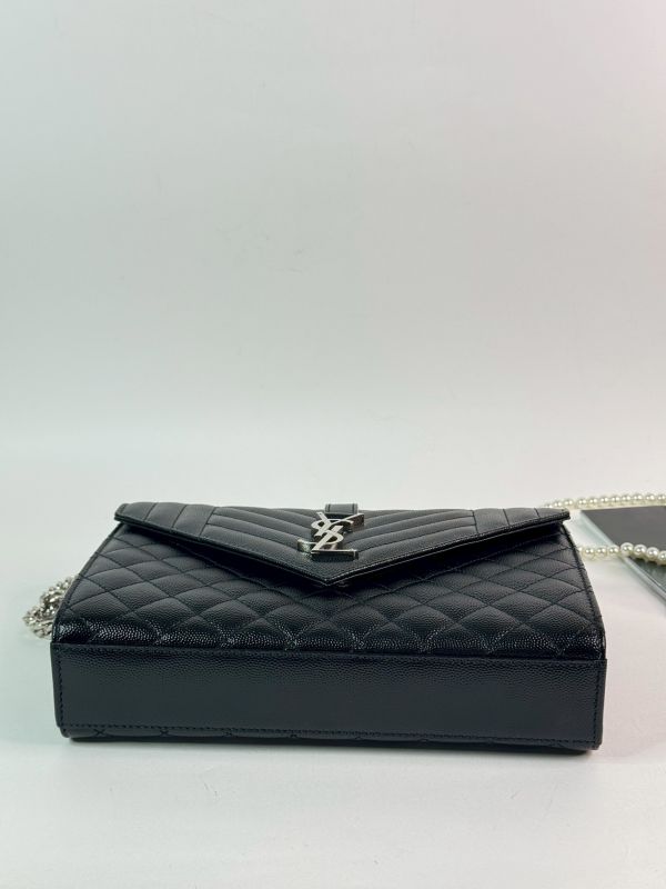 【分期0利率】YSL 粒面绗縫皮革中號信封包【95成新】