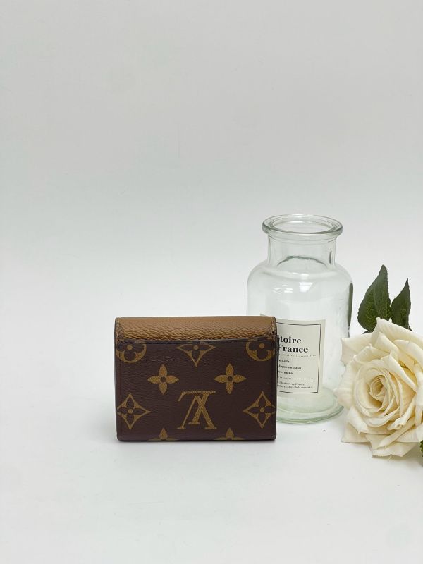 【95成新】LV Zoe' 短夾 