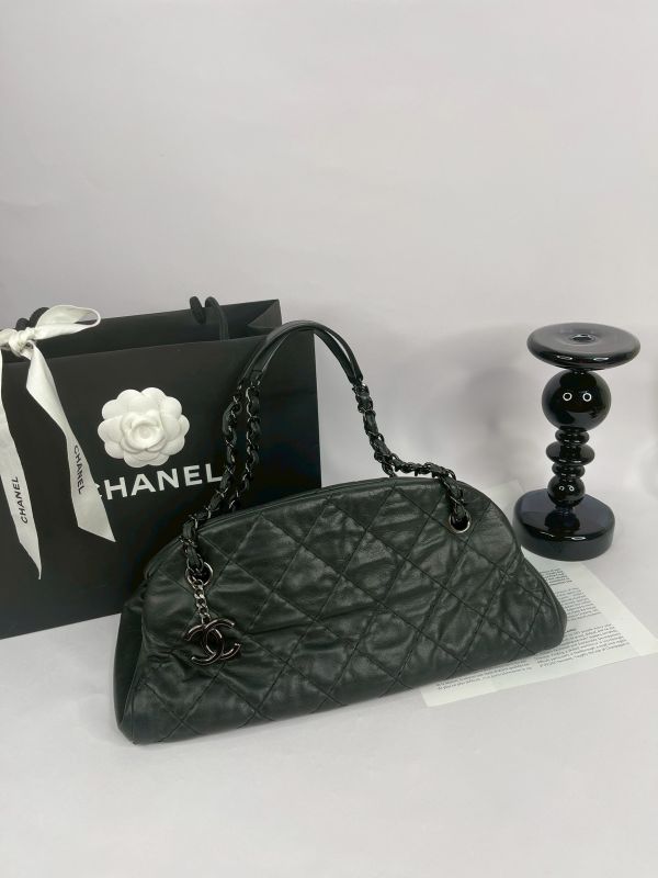 【分期0利率】CHANEL  閃亮皮革保齡球兩用包【9成新】 