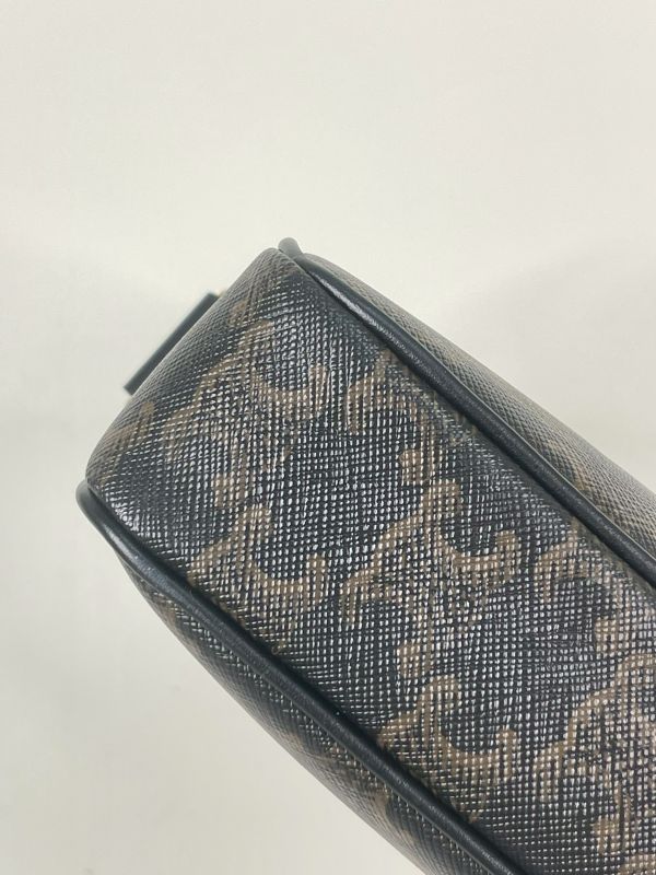 【99成新】CELINE Horizontal 相機包 