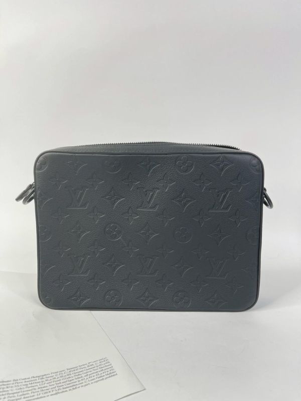 【99成新】LV Trio 郵差包 