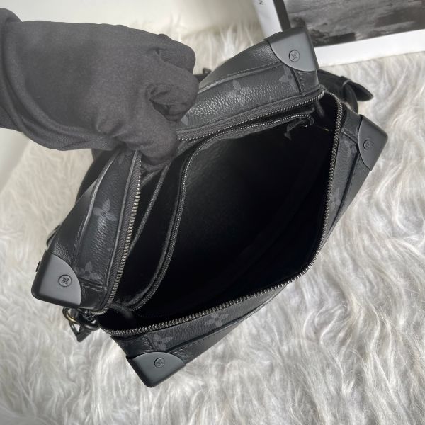 【12期0利率】LV  軟箱包 SOFT TRUNK【9成新】 