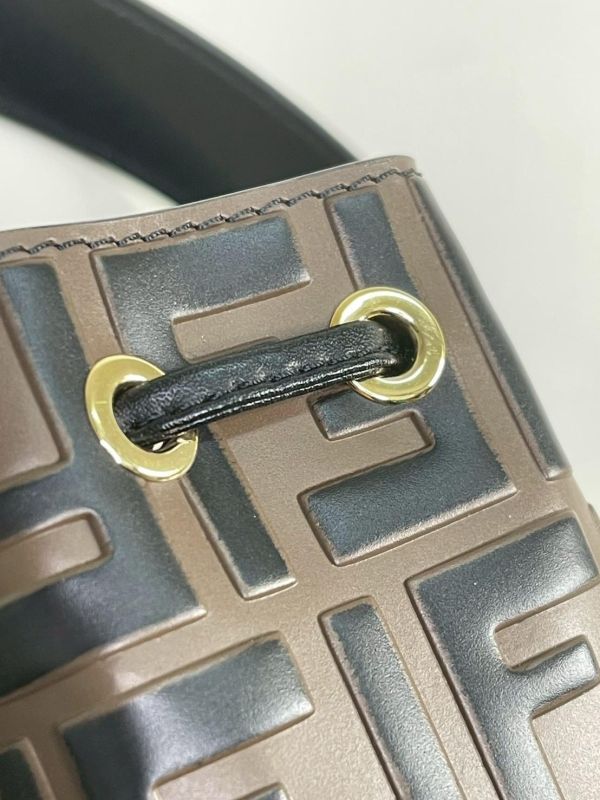 【99成新】FENDI Mon Treso 水桶包 
